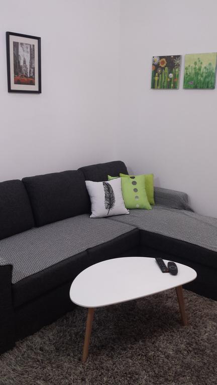 Apartment Fini Тиват Екстериор снимка