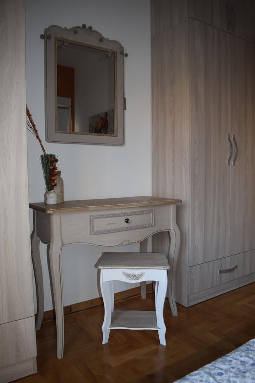 Apartment Fini Тиват Екстериор снимка