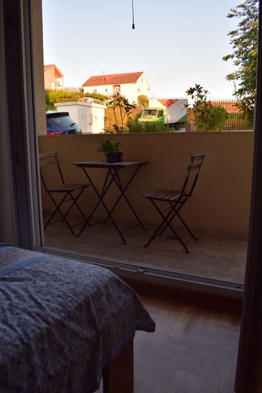 Apartment Fini Тиват Екстериор снимка
